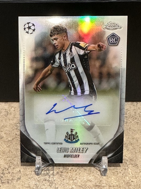 2023-24 Topps Chrome Lewis Miley Refractor Rookie Auto No.CA-ML