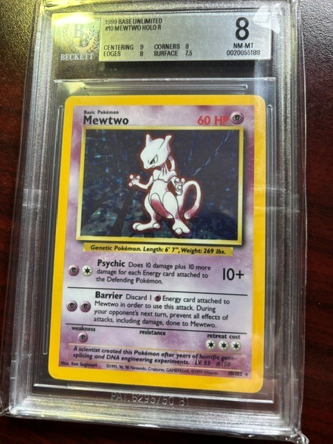 1999 BASE UNLIMITED #10 MEWTWO HOLO BGS 8