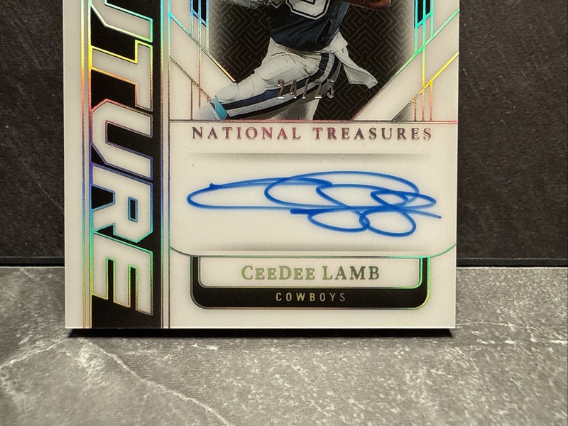 2024 Panini National Treasures Football CeeDee Lamb The Futures Auto 24/25 view 2
