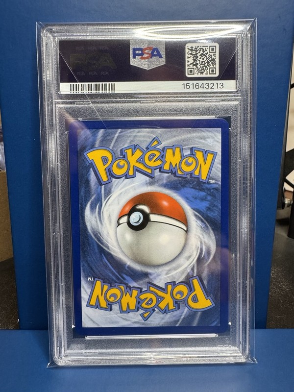 2021 Pokémon Sword Shield BSP Lance’s Charizard V Celebrations PSA 9 view 2