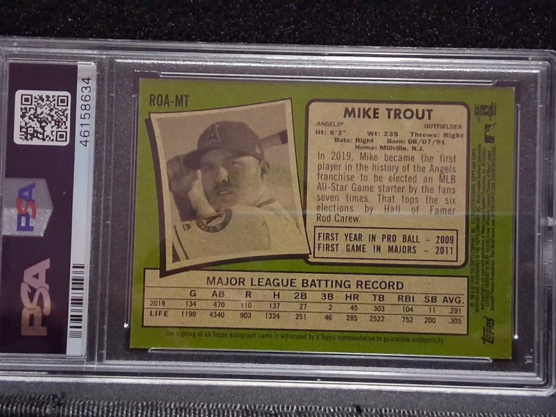 2020 Topps Heritage Mike Trout Real One Auto Red Ink PSA 8 Auto 10 SP#10/71 Set view 2