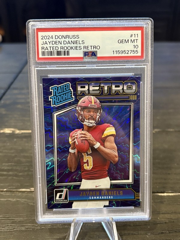 2024 Panini Donruss - Rated Rookie Retro Jayden Daniels #11 (RC) PSA 10