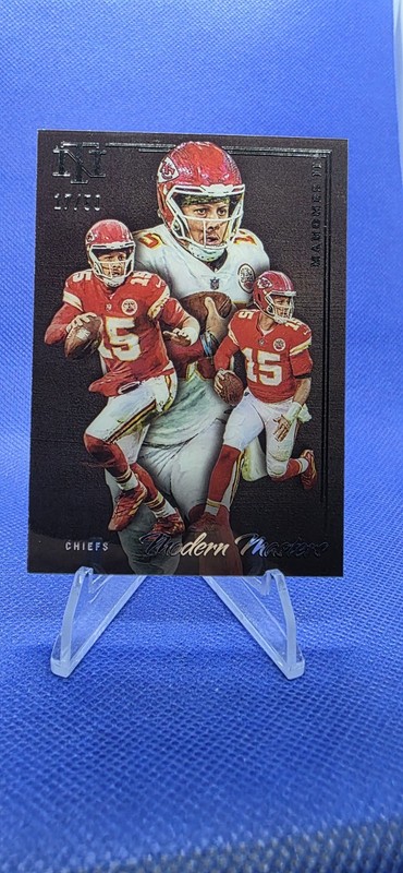 2022 National Treasures Patrick Mahomes Modern Masters # 17/50