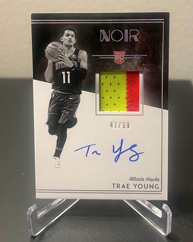Trae Young 2018-19 Panini Noir Rookie RC Patch Auto /99