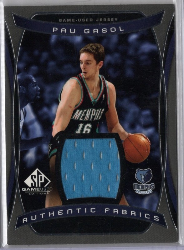 2004-2005 SP Game Used Basketball Pau Gasol Game-Used Grizzlies Jersey Card
