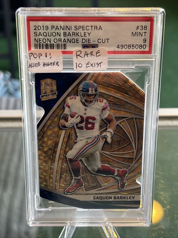 2019 Spectra Saquon Barkley Neon Orange Prizm Die-Cut 07/10 #38 PSA 9 POP 1 RARE