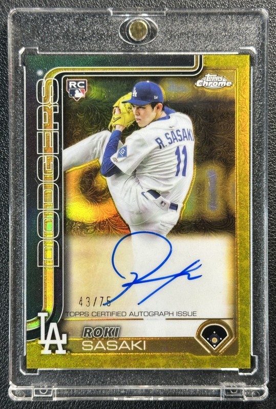 ROKI SASAKI 2025 TOPPS CHROME GILDED GOLD AUTO YELLOW GOLD REFRACTOR RC 43/75