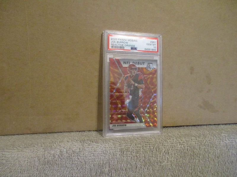 2020 PANINI MOSAIC JOE BURROW #261 RC ROOKIE REACTIVE ORANGE PSA 10 GEM MINT