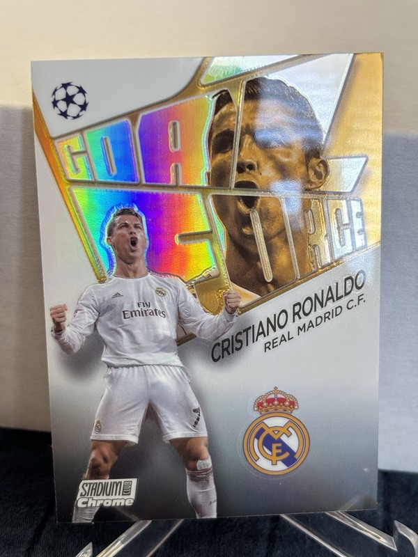 2022-23 Topps Stadium Club Chrome UEFA UCL Cristiano Ronaldo Goal Force #GF-CR