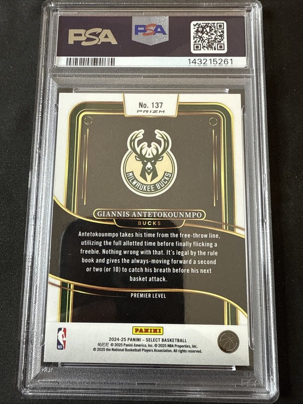 2024 PANINI SELECT GOLD GLITTER #137 GIANNIS ANTETOKOUNMPO PSA 9 SSP view 2