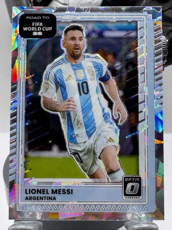 2025-26 Panini Donruss Road to FIFA World Cup Lionel Messi #154 Optic Ice 🇦🇷⚽️