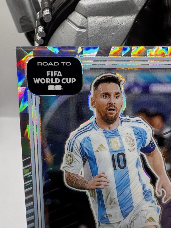 2025-26 Panini Donruss Road to FIFA World Cup Lionel Messi #154 Optic Ice 🇦🇷⚽️ view 2