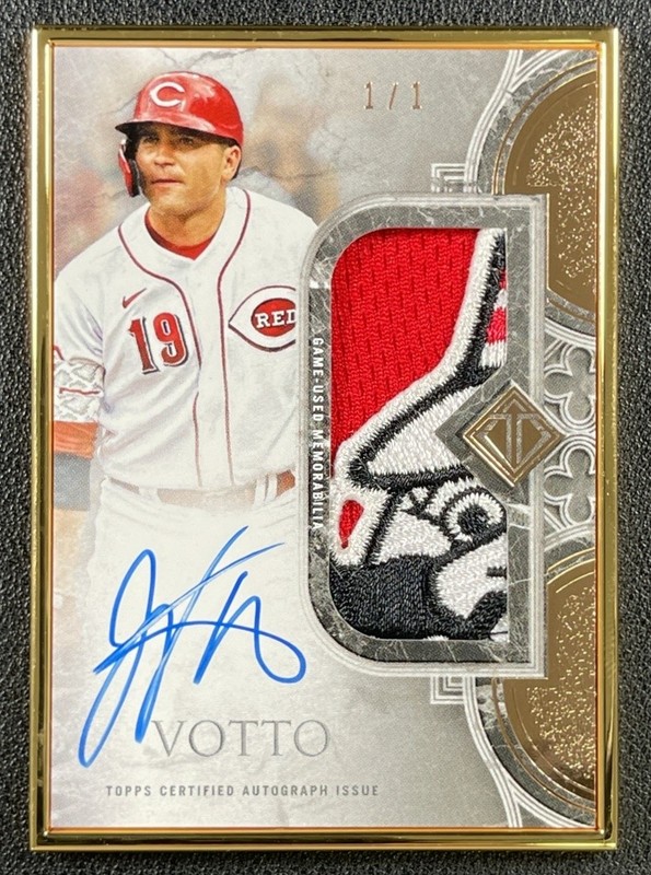 1/1 JOEY VOTTO 2023 TOPPS TRANSCENDENT GAME-USED LOGO PATCH AUTO ROSE GOLD 1/1