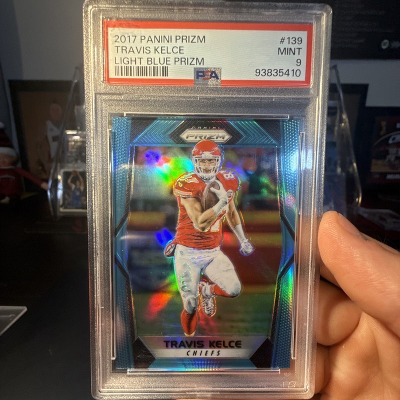 2017 Panini Prizm - Travis Kelce #139 Light Blue Prizm /199 PSA 9