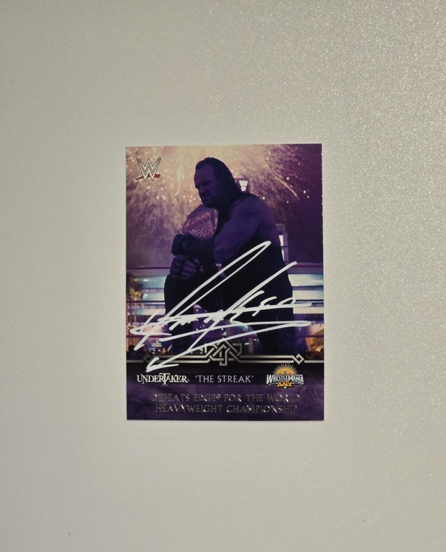 2014 Undertaker Auto Card 16-0 The Streak TOPPS WWE ROAD TO WRESTLEMANIA   view 2