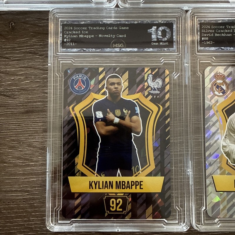 Graded 10 - Ronaldo Nazario, Ricardo Kaka, David Beckham, Mbappe & Neymar Jr. view 2