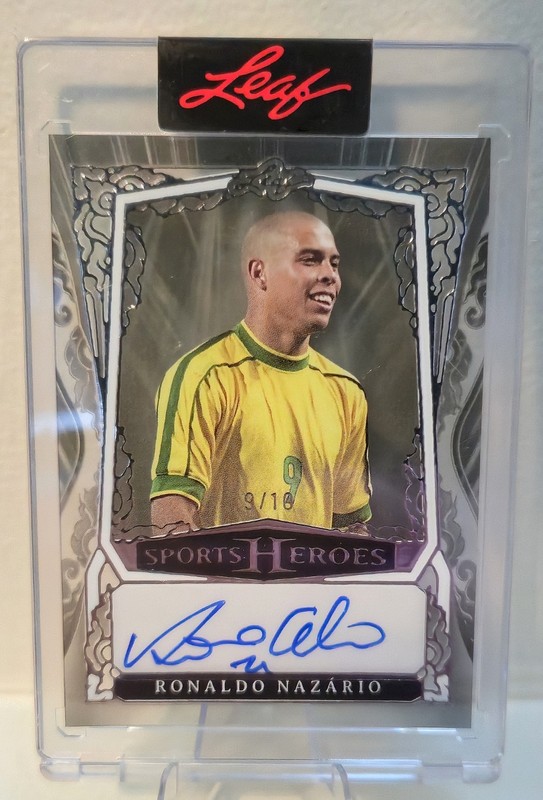 Leaf 2025 Metal Sports Heroes Ronaldo Nazário Auto BA-RN1 9/10 /10