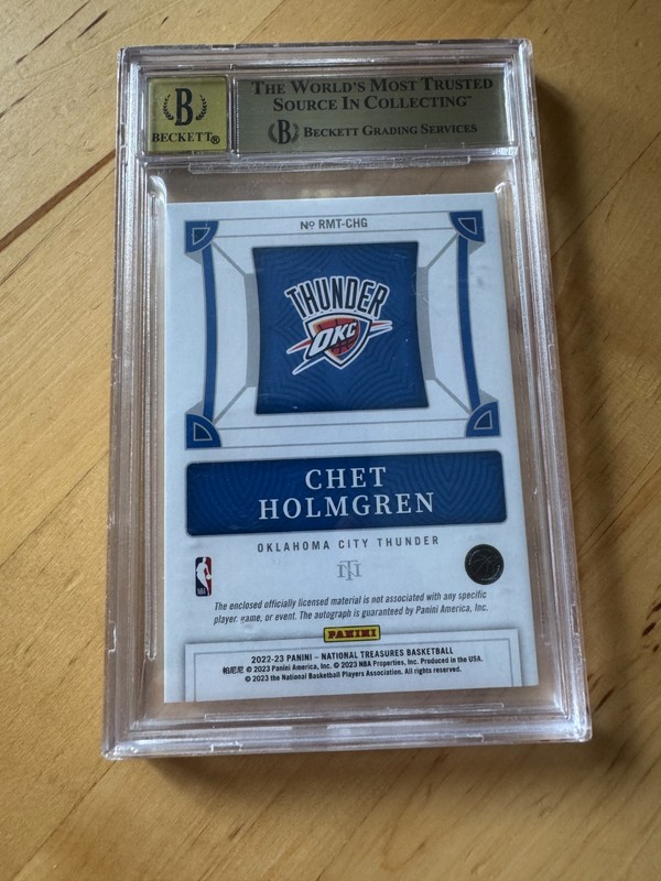 2022-23 National Treasures Chet Holmgren Rookie Triple Patch AUTO /99 BGS 9.5 view 2
