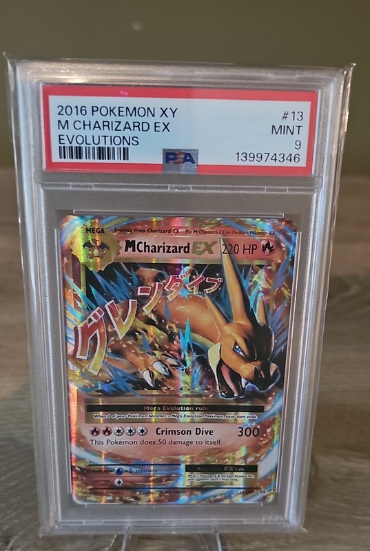 M Charizard EX 13/108 Evolutions Holo