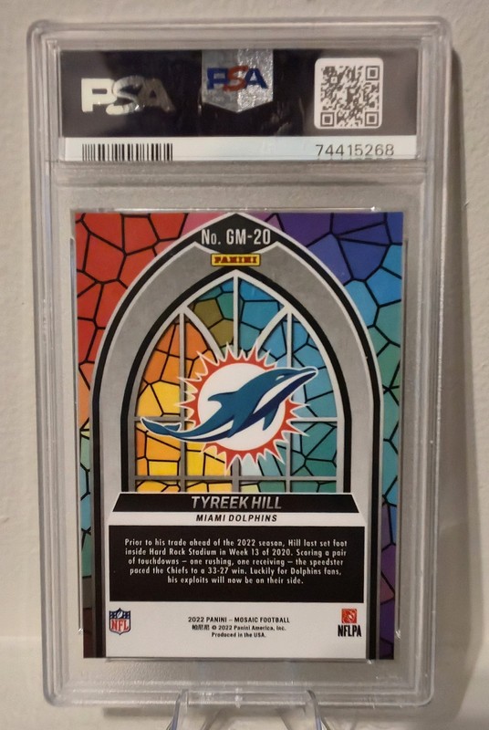 Panini 2022 Mosaic Tyreek Hill Glass Mosaic GM-20 Miami Dolphins PSA 10 view 2