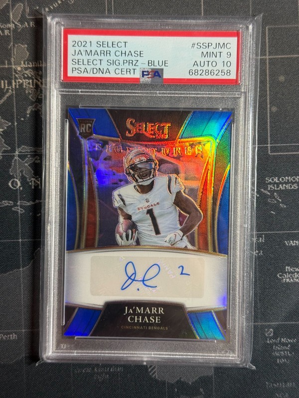 2021 Panini Select SSP-JMC JaMarr Chase Select Signatures Blue PSA 9 AUTO 10 /50