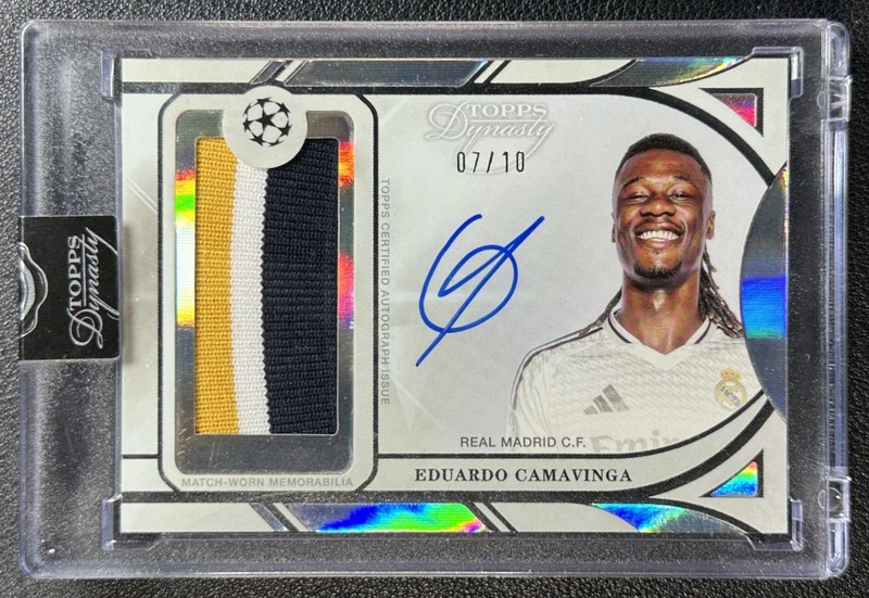 EDUARDO CAMAVINGA 2024-25 TOPPS DYNASTY UCC #APV-EC3 MATCH-WORN PATCH AUTO 7/10