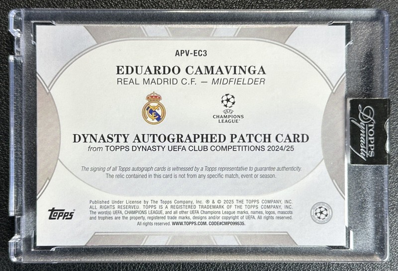 EDUARDO CAMAVINGA 2024-25 TOPPS DYNASTY UCC #APV-EC3 MATCH-WORN PATCH AUTO 7/10 view 2
