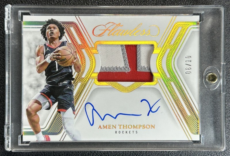 AMEN THOMPSON 2024-25 FLAWLESS SIGNATURE PRIME MATERIALS GU PATCH AUTO GOLD 6/10