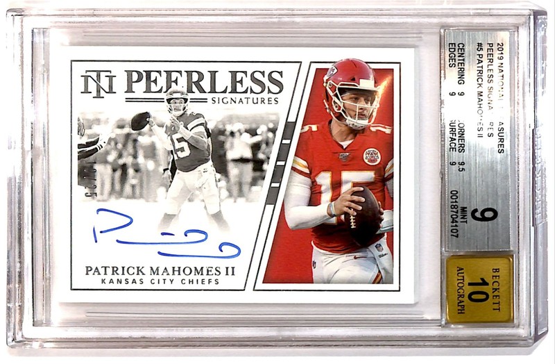 2019 National Treasures Peerless 10/25 Patrick Mahomes Auto BGS 9 R6220J