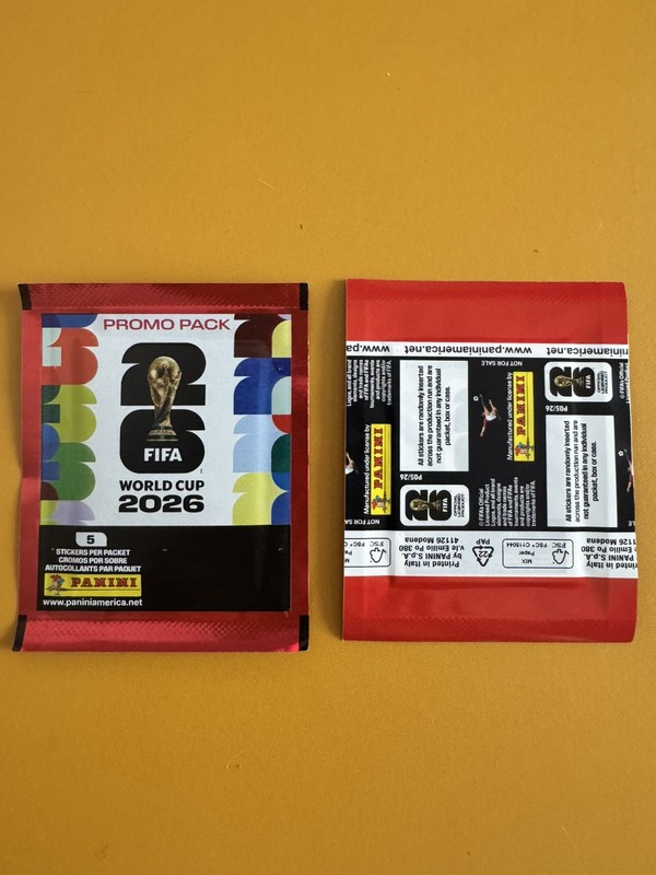 (1) Sealed Pack (5 Stickers) 2026 Panini World Cup Fifa World Cup Red promote  view 2