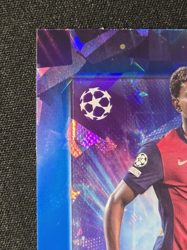 2024-25 Topps Chrome Sapphire Uefa CC Wonderkids Lamine Yamal #WK-1 view 2