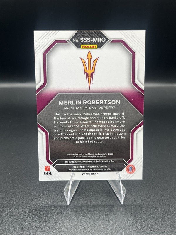 2023 Panini Prizm Draft Football Saturday Star Gold Auto SSSMRO Merlin ROBERTSON view 2
