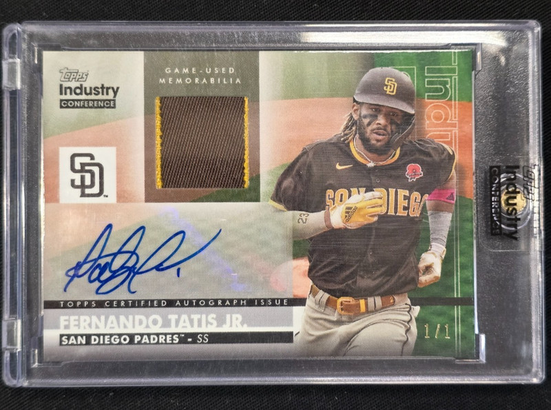 2022 topps Industry Conference game used mem & auto Fernando Tatis jr. 1/1