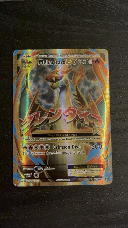 M Charizard EX Full Art Holo Ultra Rare Card 101/108 Evolutions