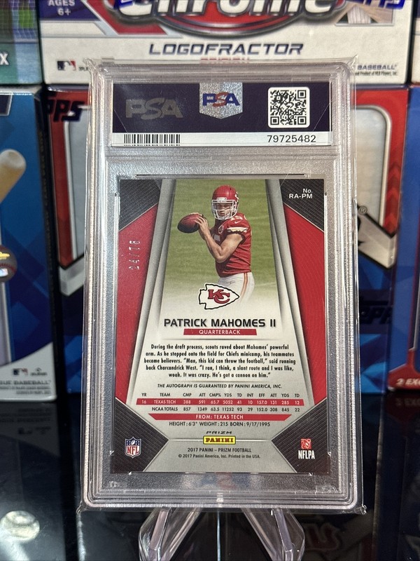 2017 Panini Prizm Patrick Mahomes Purple Crystals Auto/75 PSA 7 AUTO 10 SP view 2