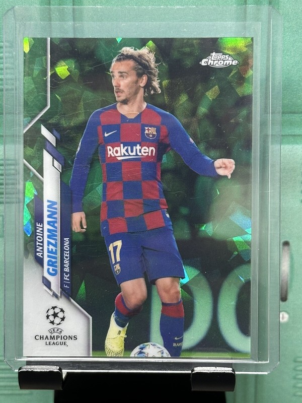 2019-20 Topps Chrome UCL Sapphire Edition - Green Refractor #59 Antoine...
