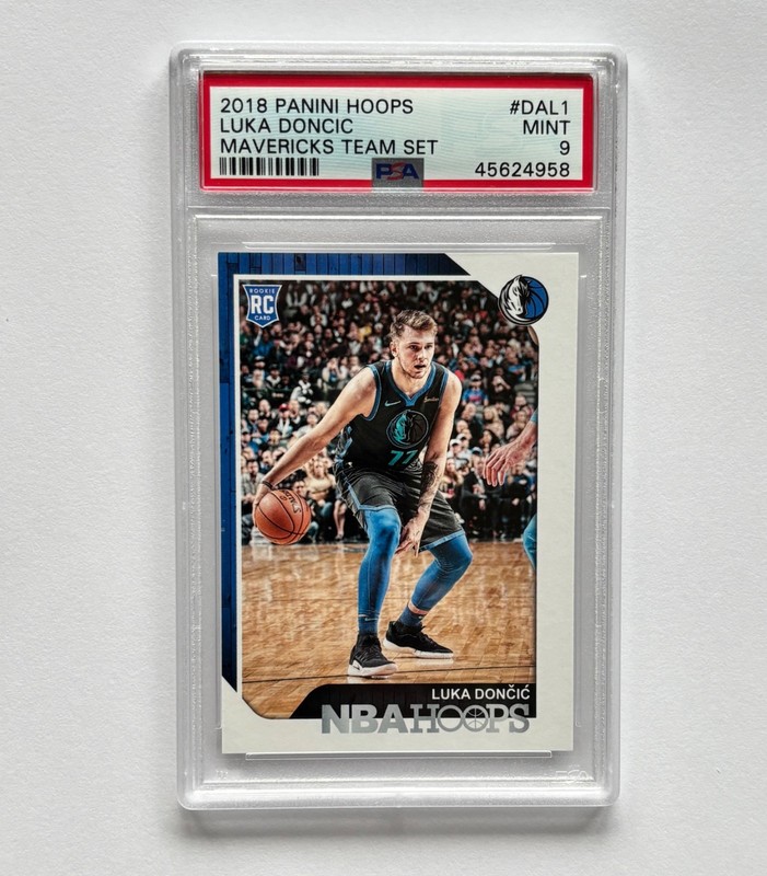 Luka Doncic 2018-19 Hoops DAL1 PSA 9 MINT rare team set Rookie RC promo lakers