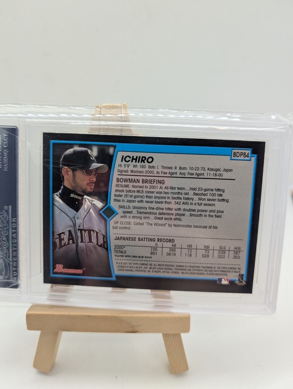 2001 Bowman Draft Picks #84 Ichiro Suzuki RC (PSA 9) MARINERS HOF !! view 2
