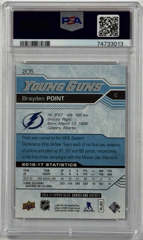 2016-17 Upper Deck Series 1 Young Guns PSA 10 GEM MT #205 Brayden Point (a) view 2