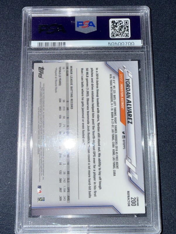 💥⚾️2020 Yordan Alvarez Topps Chrome Refractor PSA 9 Rookie #200 Astros⚾️💥 view 2
