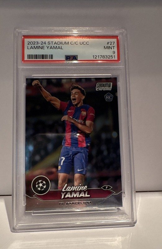 2023-24 Stadium Club Chrome Uefa Champions League Lamine Yamal #27 RC PSA 9 QTY