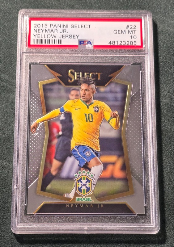 2015 Panini Select Neymar Jr Yellow Jersey #22 PSA 10 Brazil
