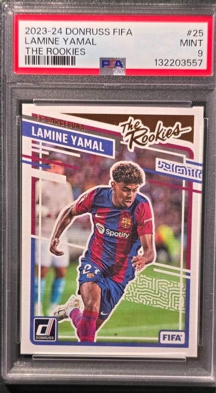 2023-24 Panini Donruss Fifa - The Rookies Lamine Yamal #25 (RC) PSA 9