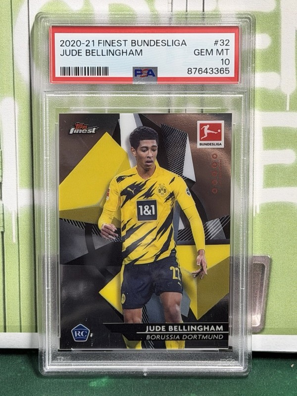 2020-21 Topps Finest Bundesliga JUDE BELLINGHAM #32 Rookie Card RC GEM PSA 10