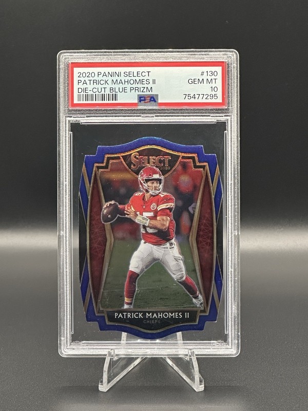 Panini Select Premier Level Patrick Mahomes II #130 Blue Prizm Die-Cut PSA 10