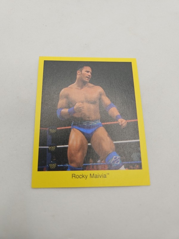 1997 WWF Cardinal THE ROCK Rocky Maivia Dwayne Johnson ROOKIE Card WWE RC #DRW2
