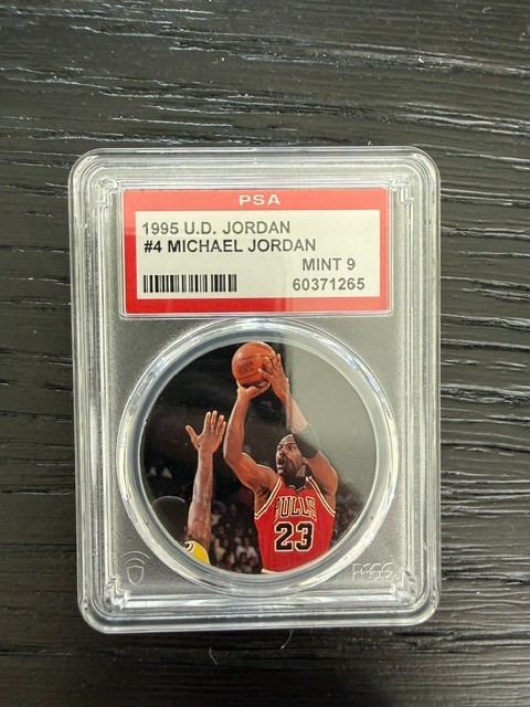 1995 Upper Deck Jordan Milk Caps #4 Michael Jordan PSA 9