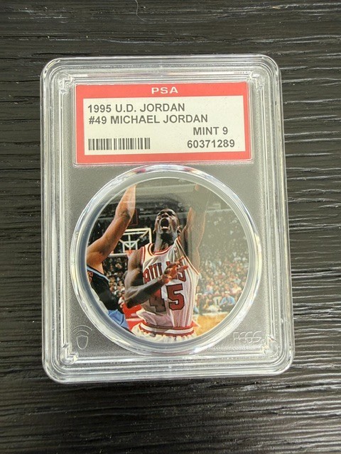 1995 Upper Deck Jordan Milk Caps #49 Michael Jordan PSA 9