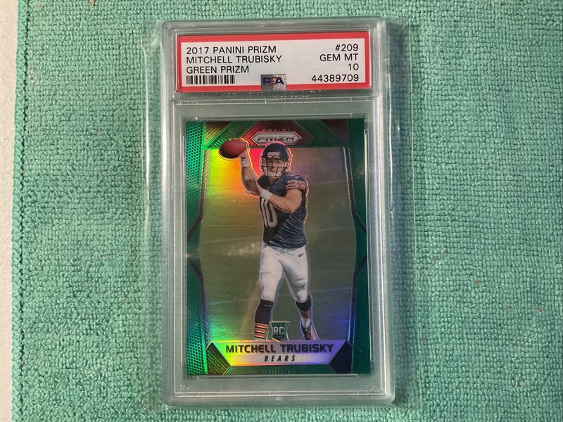 2017 PANINI PRIZM FOOTBALL. GREEN REFRACTOR MITCHELL TRUBISKY PSA 10