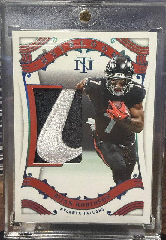 BIJAN ROBINSON 1/1 NIKE SWOOSH PATCH 2025 NATIONAL TREASURES HEIRLOOM MATERIALS